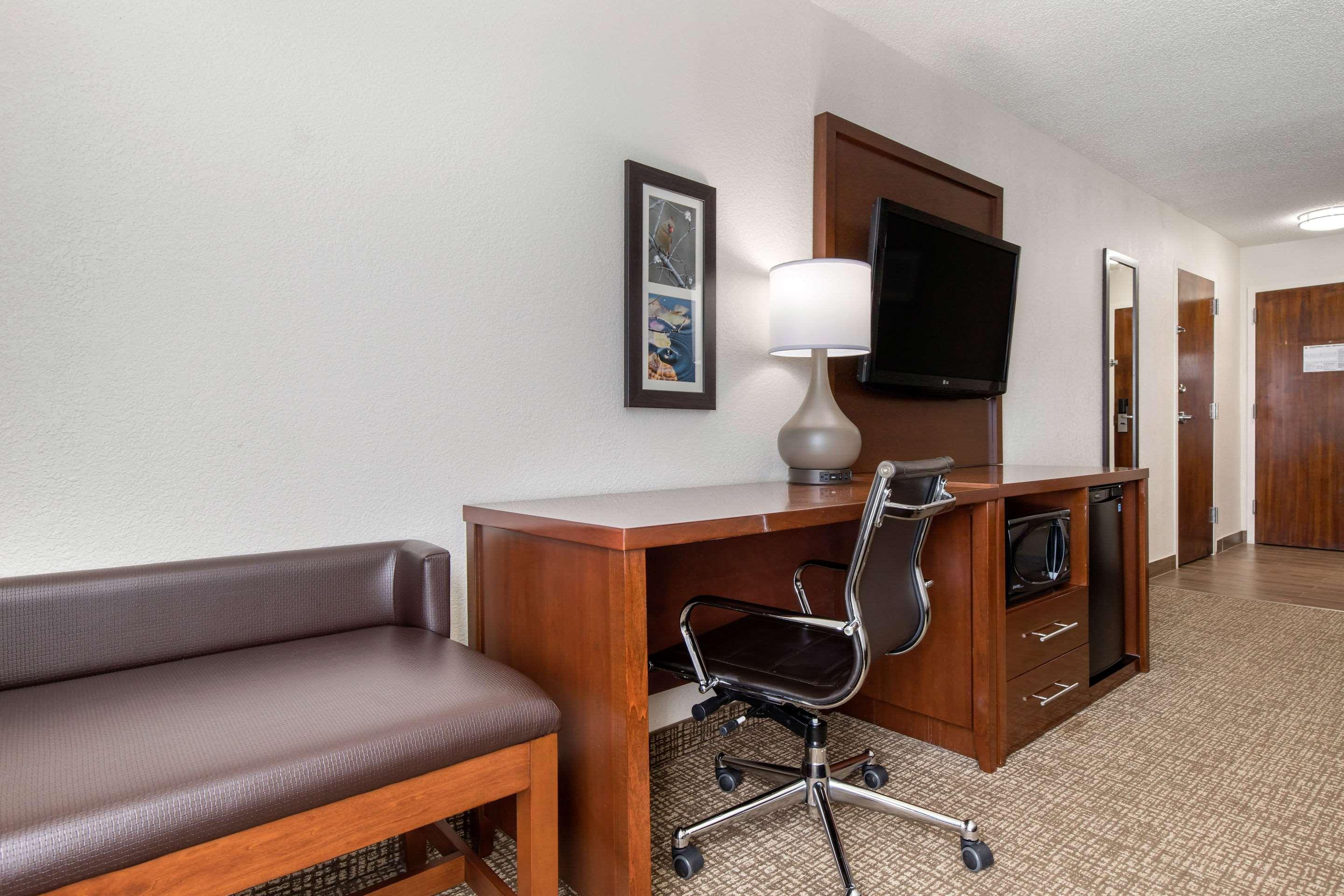 Comfort Inn Shelby Exteriér fotografie